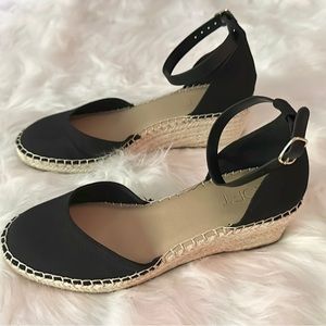 LOFT Leather & Canvas Espadrille Wedges ✨